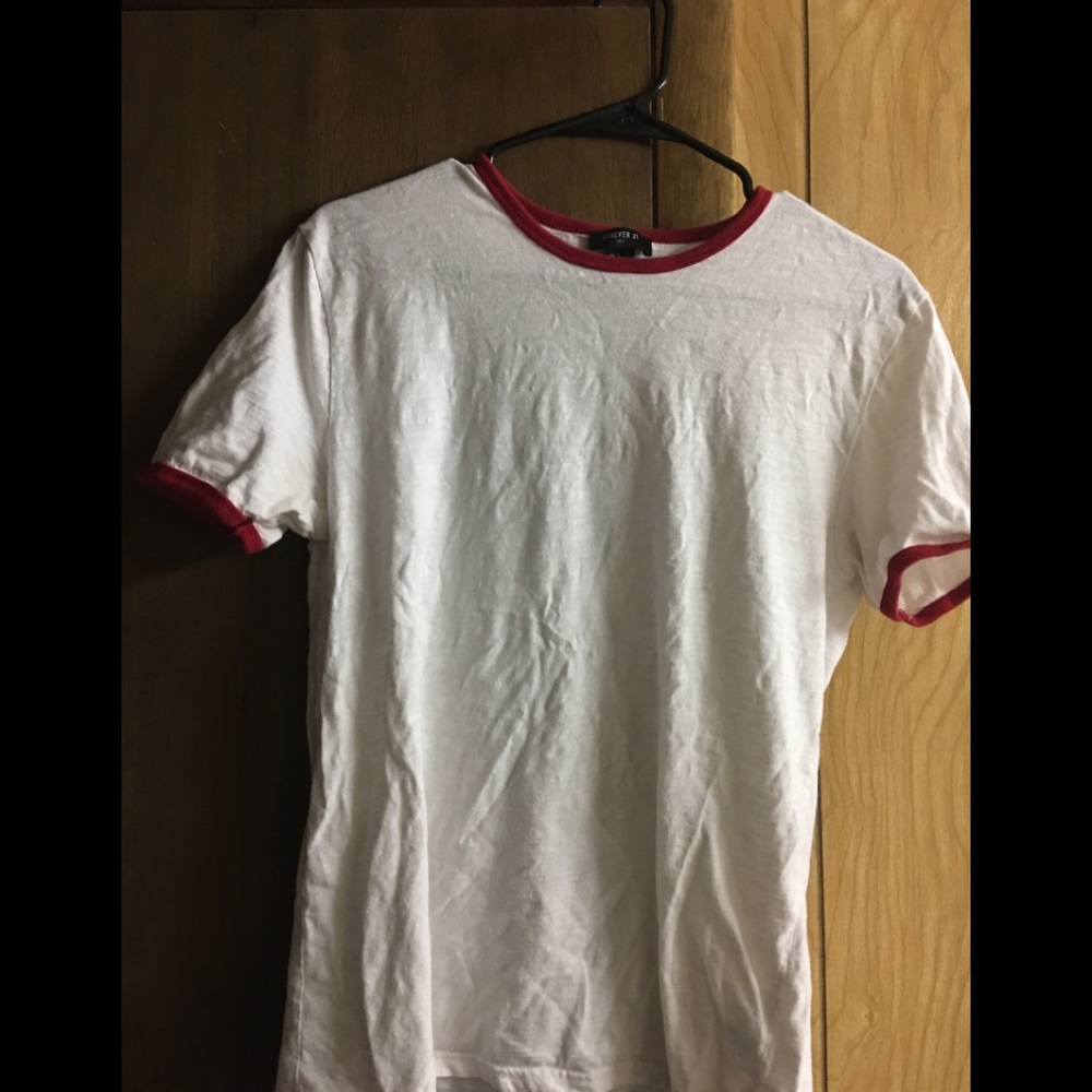 Forever 21 tee shirt
